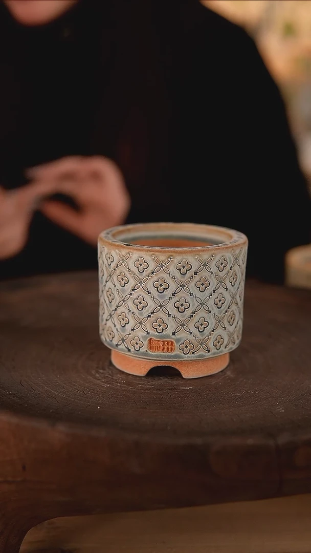 【闪购商品】红陶1-21-197默认微瑕口5.5