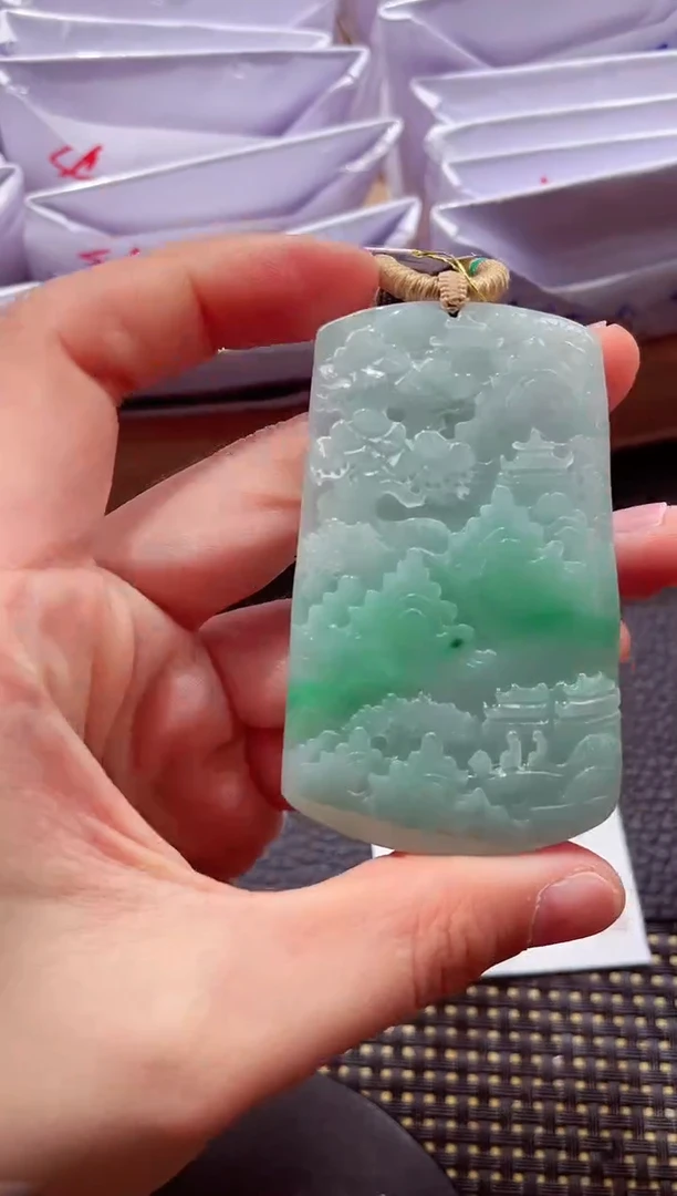 颈饰未镶嵌翡翠20251231