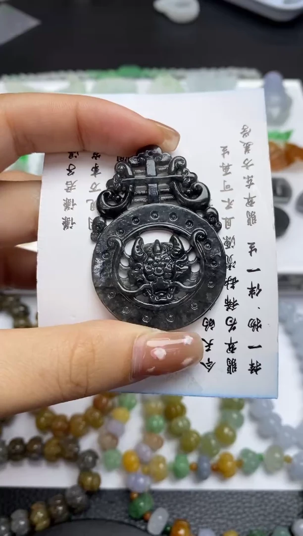 未镶嵌定制翡翠翡翠毛货~