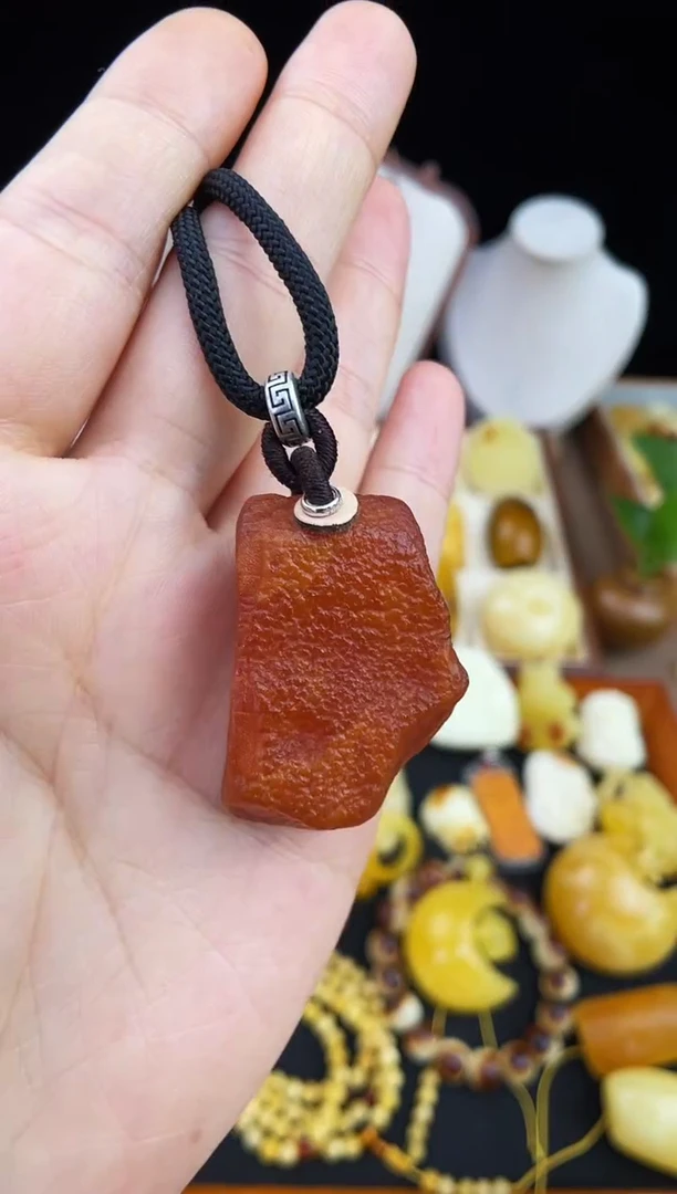 琥珀未镶嵌珠宝奇石柒月