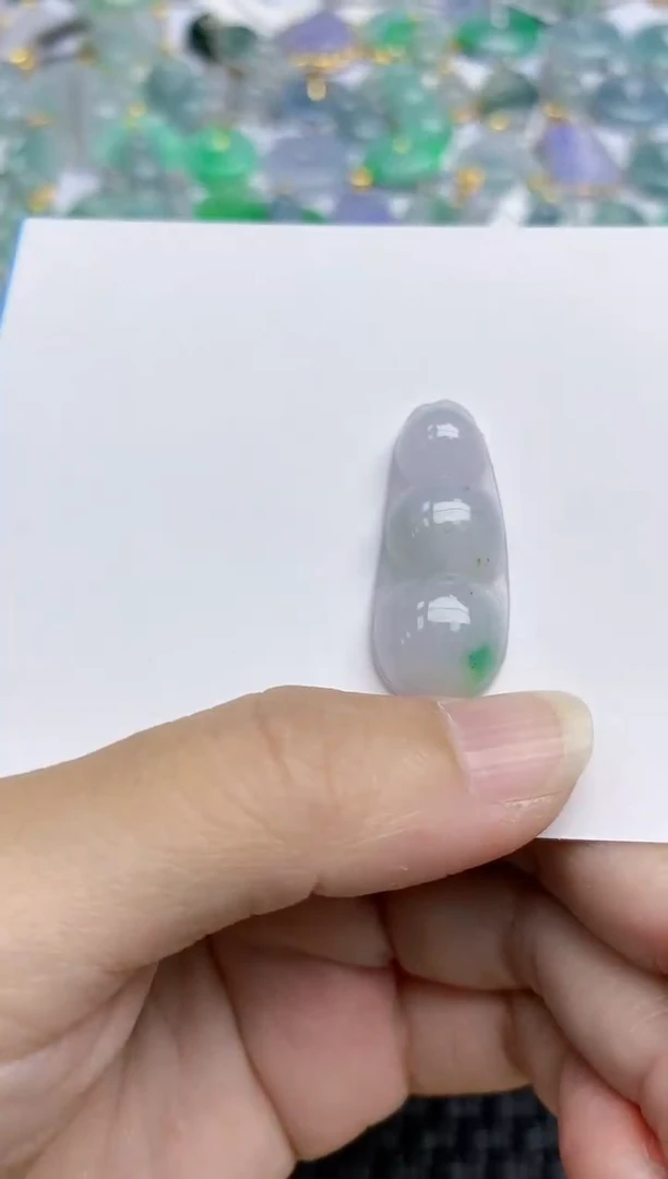 翡翠未镶嵌颈饰天然A货翡翠