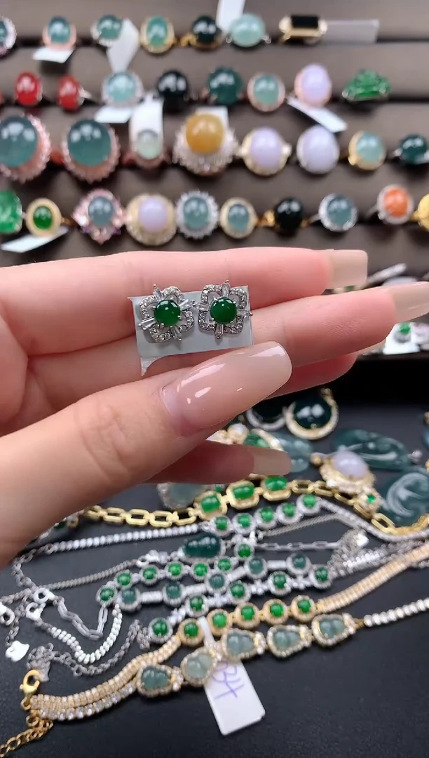 【闪购商品】翡翠戒指银S925镶嵌654654