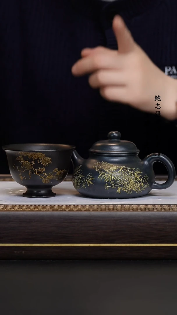 【闪购商品】紫砂茶壶兰色妖姬 容天