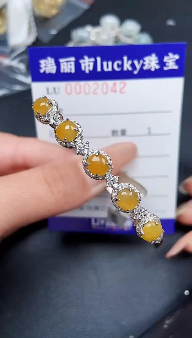 【闪购商品】翡翠颈饰银S925镶嵌2042