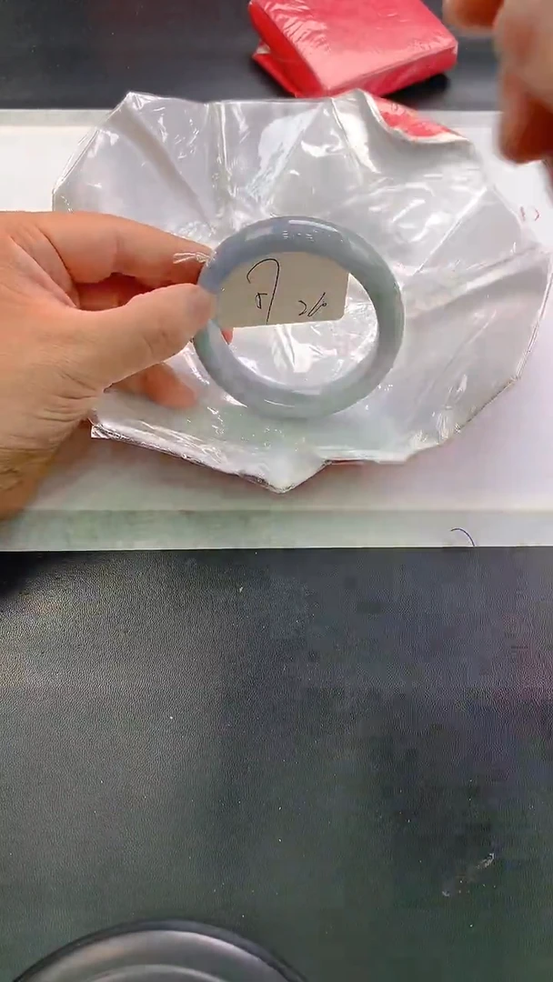 未镶嵌手镯翡翠260