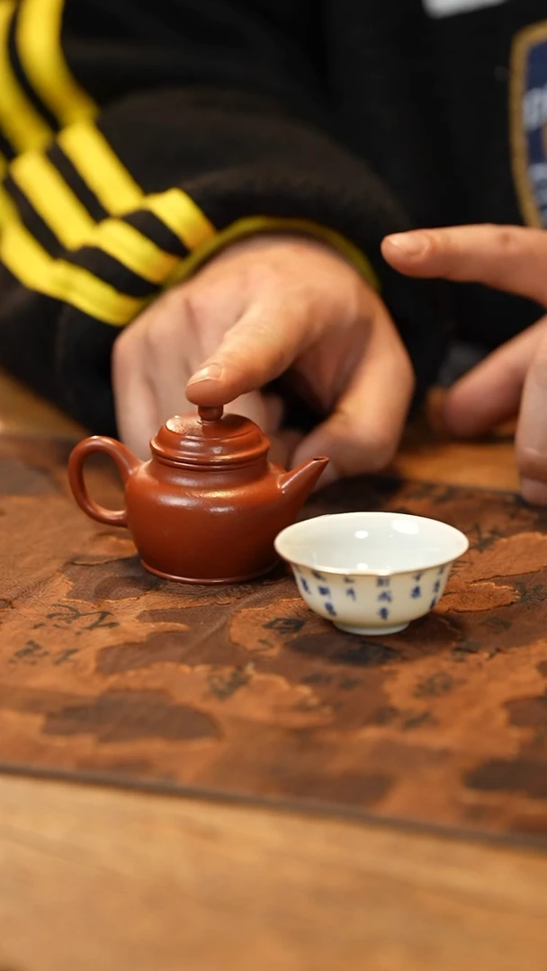 【闪购商品】【有茶器】朱泥孟臣德钟加诗文包银杯