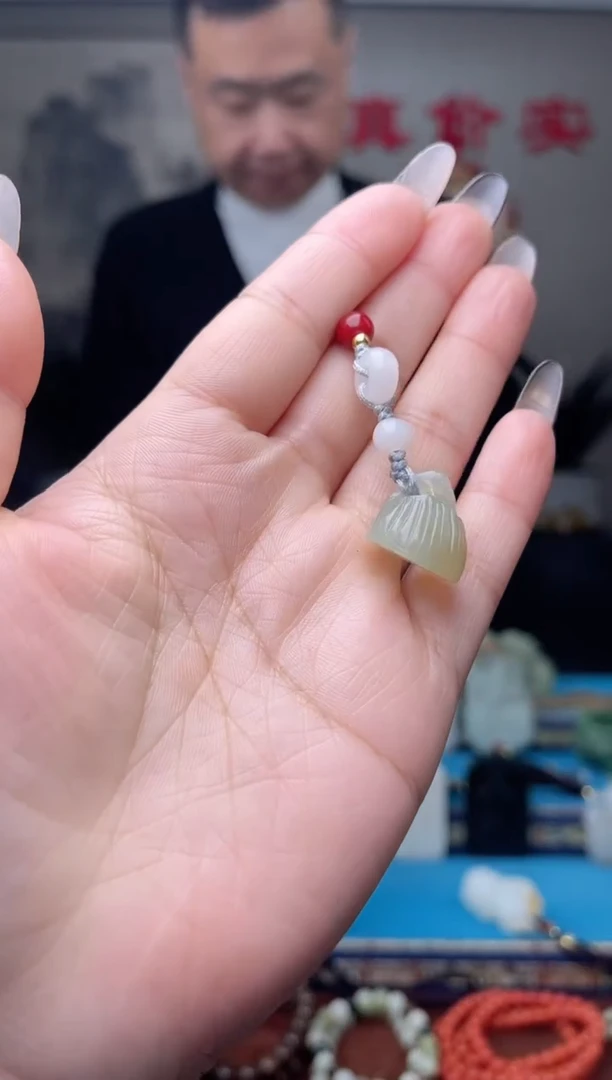 【闪购商品】和田玉挂件未镶嵌1