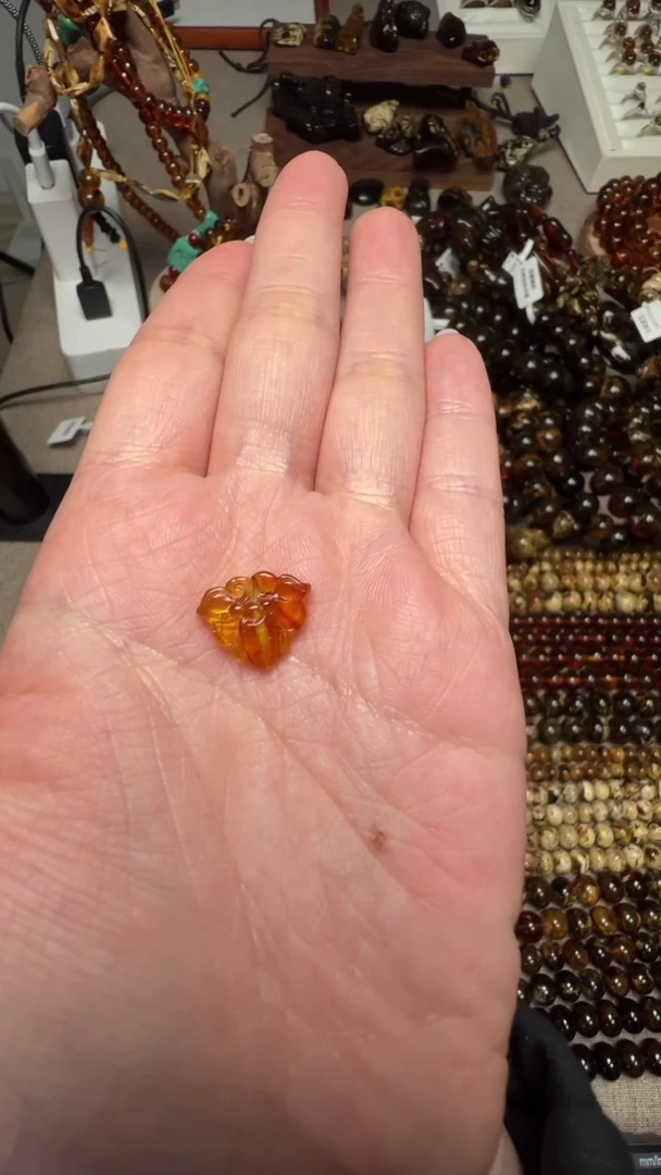 【闪购商品】琥珀手链未镶嵌抚顺琥珀福利品