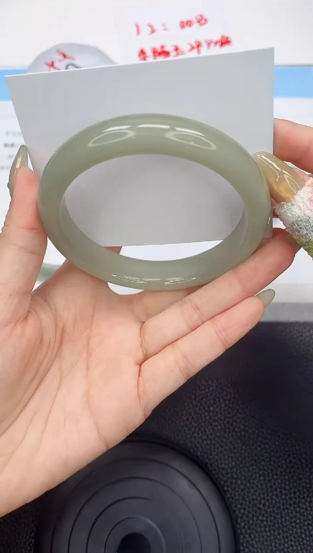 石英质玉手镯未镶嵌16-65