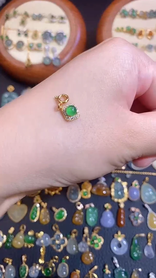 翡翠银S925镶嵌颈饰天然A货翡翠