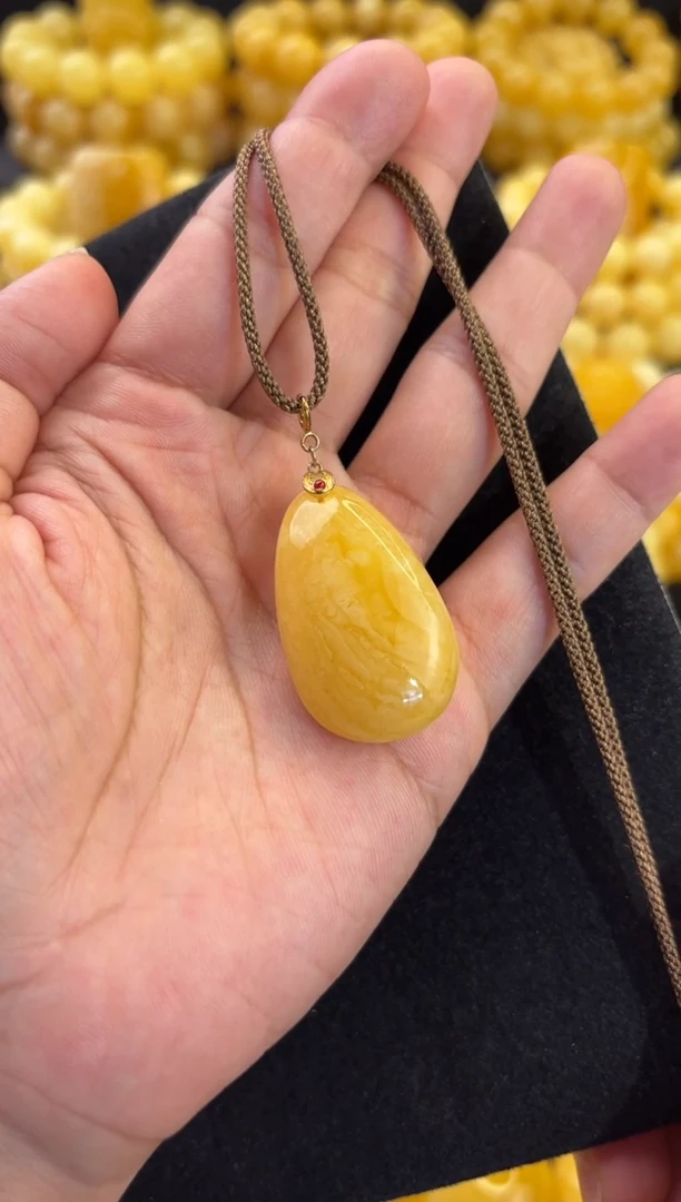 蜜蜡颈饰未镶嵌俄料虎皮浓蜡妖花水滴