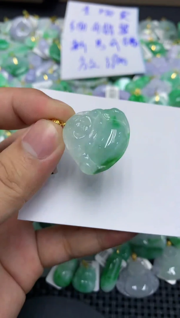 颈饰未镶嵌翡翠天然缅甸翡翠A货
