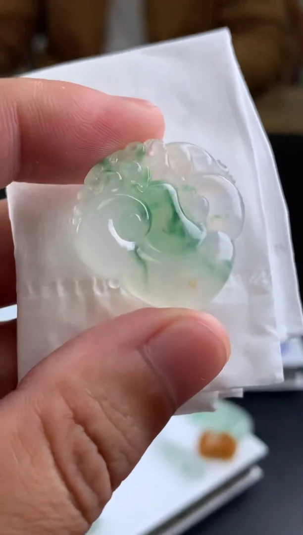 【闪购商品】定制翡翠未镶嵌翡翠