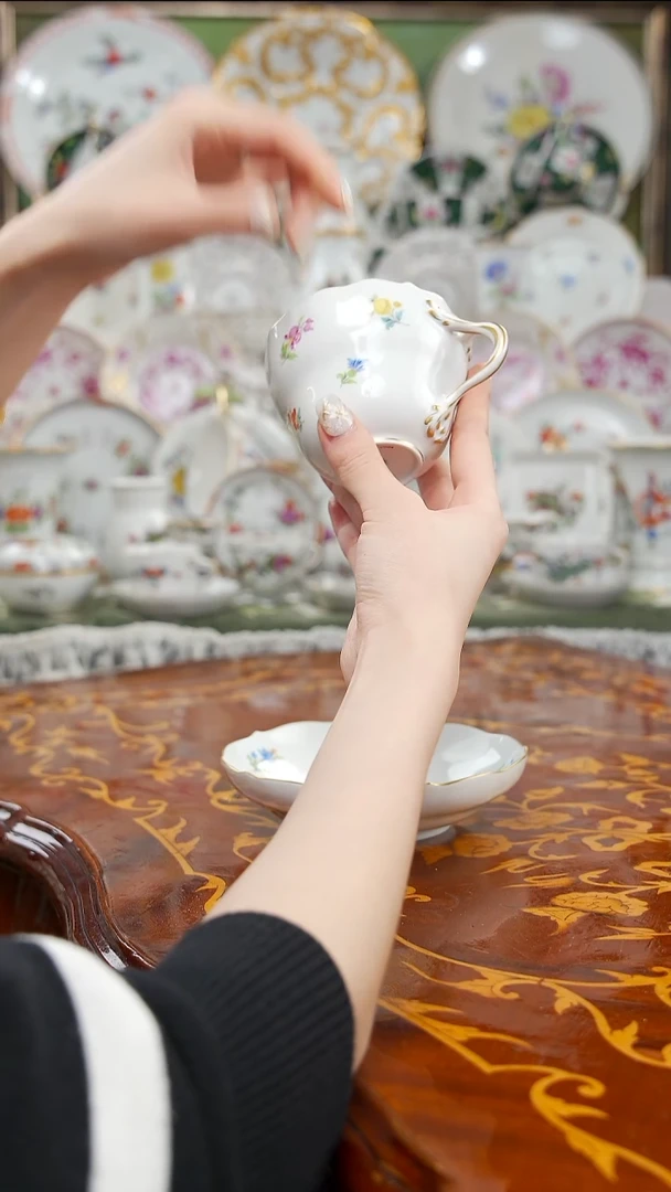 骨瓷婷婷中古瓷器如图所示51