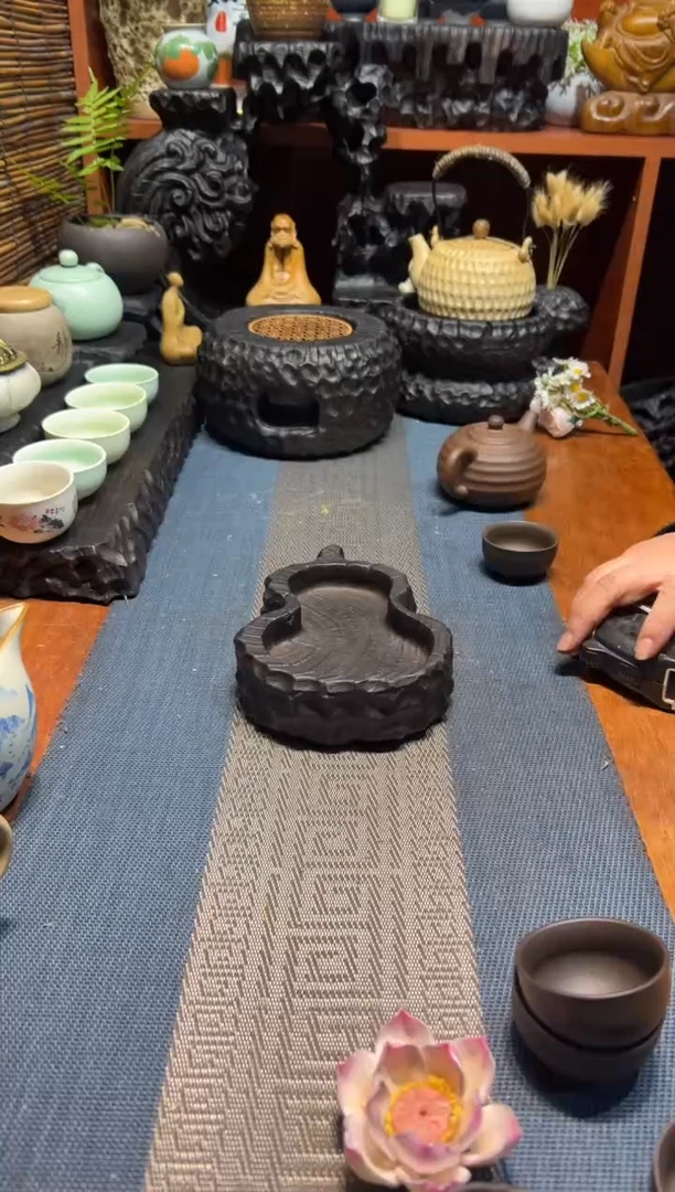 【闪购商品】香樟木木雕一物一拍