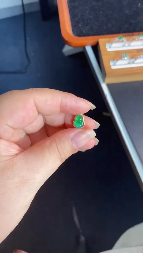 吊坠(不含链)银S925镶嵌翡翠1