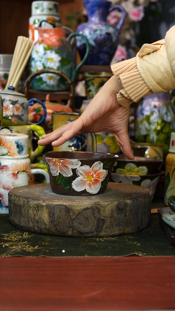 花瓶/杯子/碗150号景德镇手工手绘釉下彩