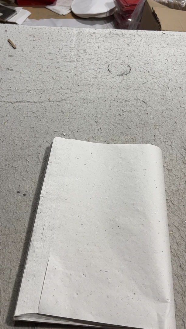 76   四尺四开手工生宣50张