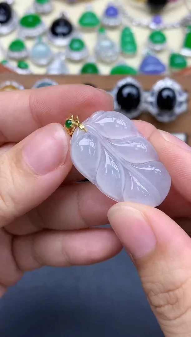 颈饰18K金镶嵌翡翠317-中国好珍宝