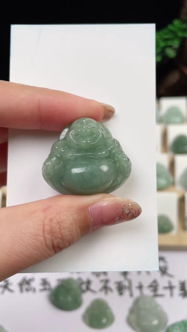 【闪购商品】翡翠颈饰未镶嵌佛公