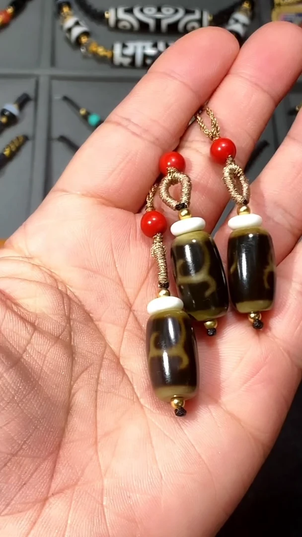 【闪购商品】玛瑙/玉髓手机挂件未镶嵌黑金度母手机挂件