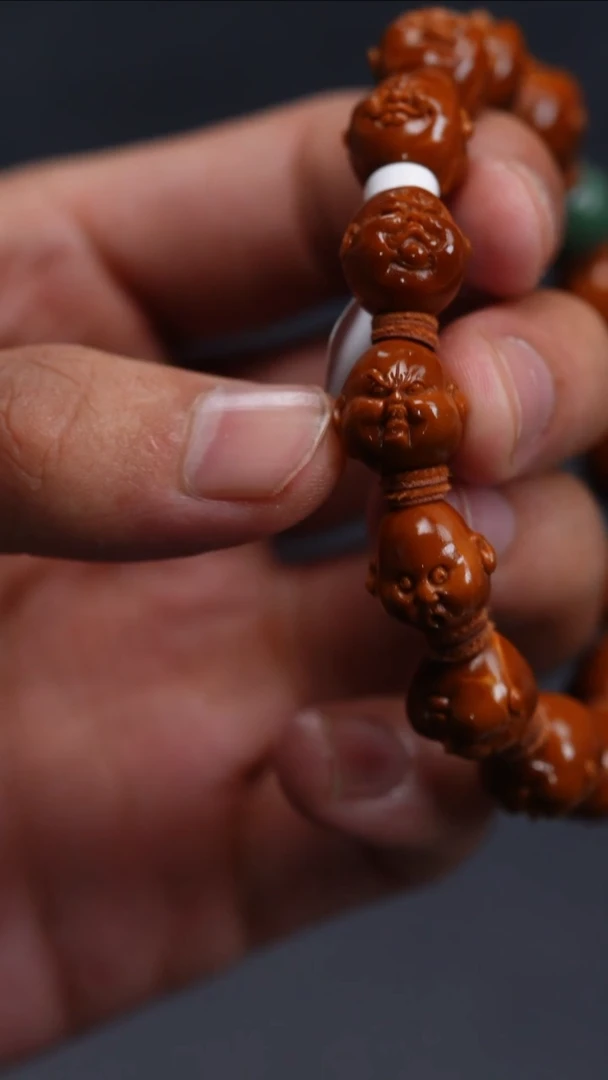 橄榄核吊坠橄榄核