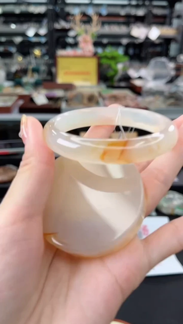 【闪购商品】石英质玉手镯未镶嵌57圈口（赠品镯心）3572178