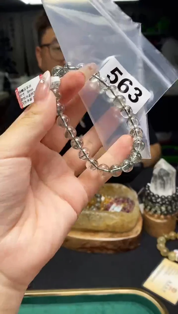 水晶手串未镶嵌手串563