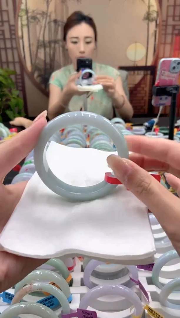 翡翠手镯未镶嵌000027331