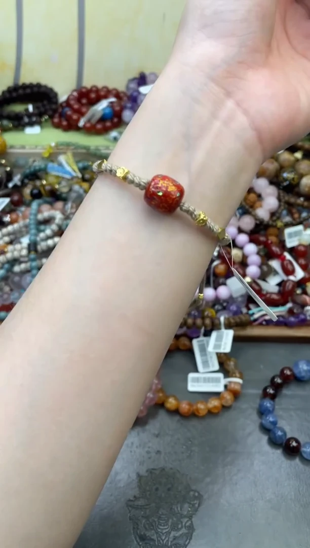 未镶嵌石英质玉手饰260