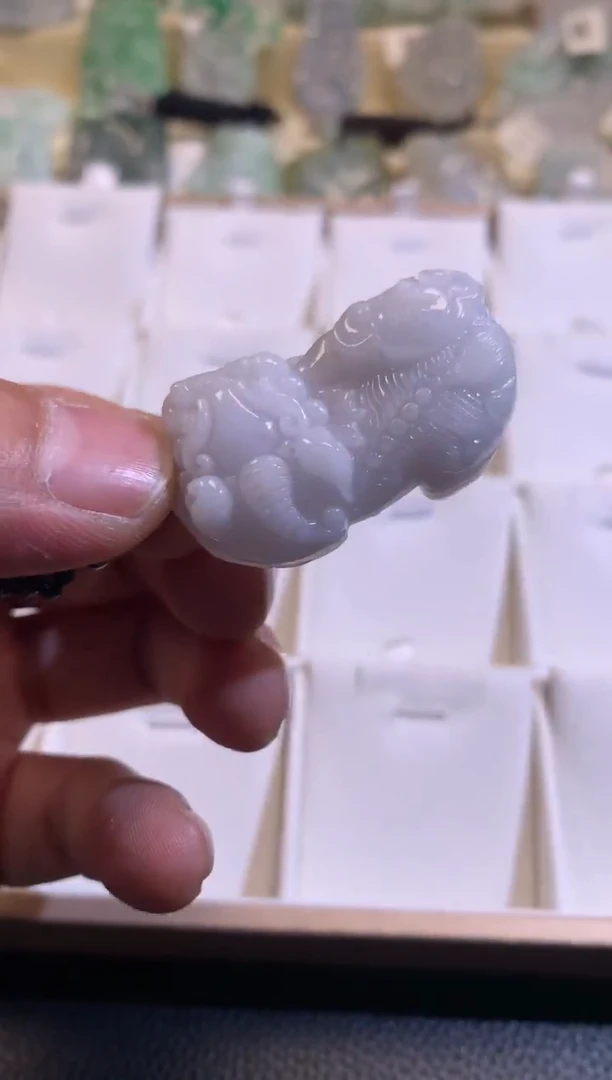 【闪购商品】翡翠颈饰未镶嵌02/23/323