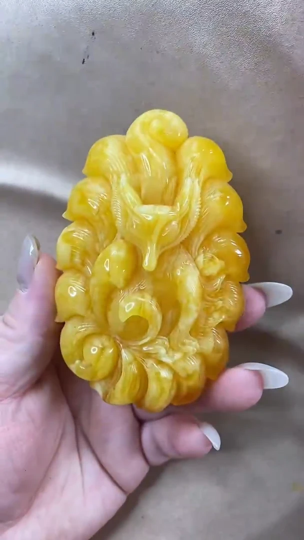 琥珀颈饰未镶嵌吊坠