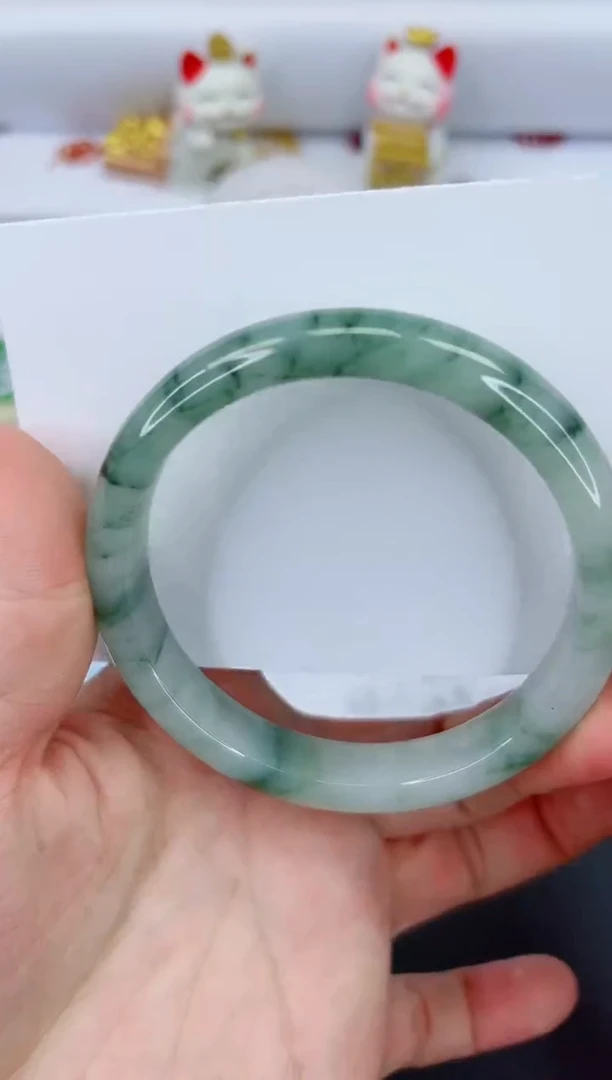 【闪购商品】石英质玉手镯未镶嵌1657-61