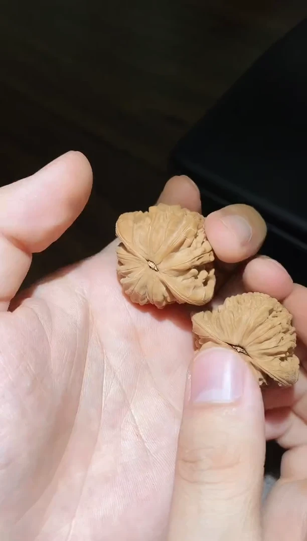 文玩核桃把件全品山地磨盘38-42