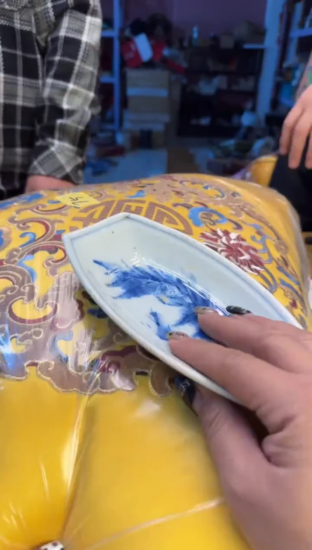 不****房瓷器瓷器瑕疵破破75一对