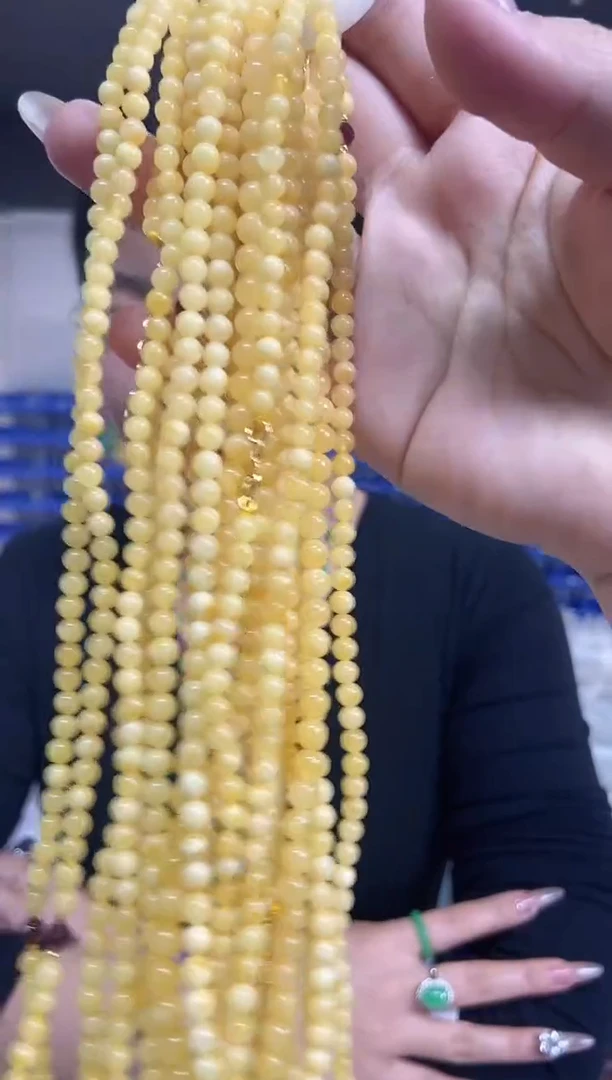 【闪购商品】蜜蜡裸石未镶嵌多样性发其一颜色微差