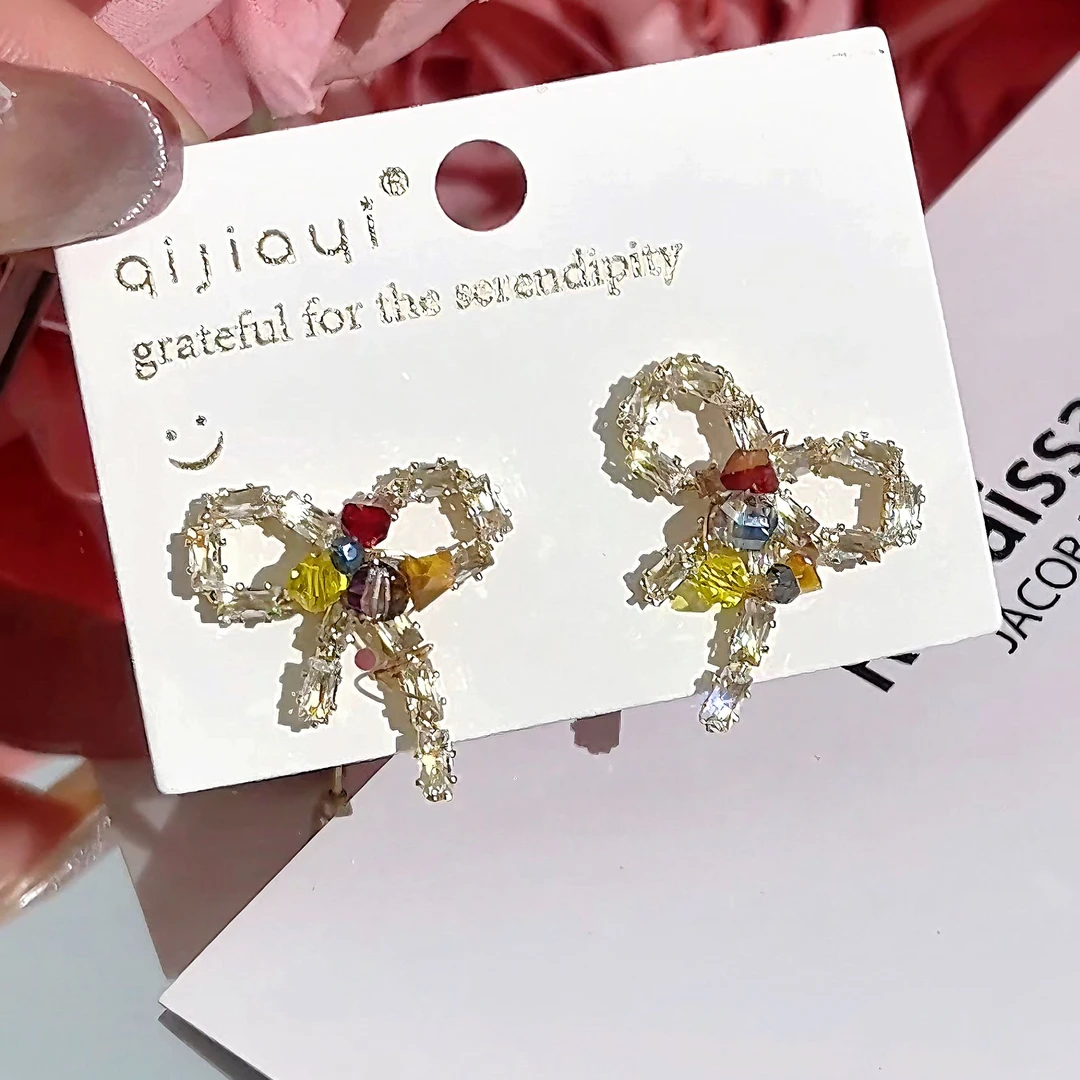 铜合金耳饰 满满耳环 复古彩色锆石蝴蝶耳环轻奢简约个性百搭耳钉