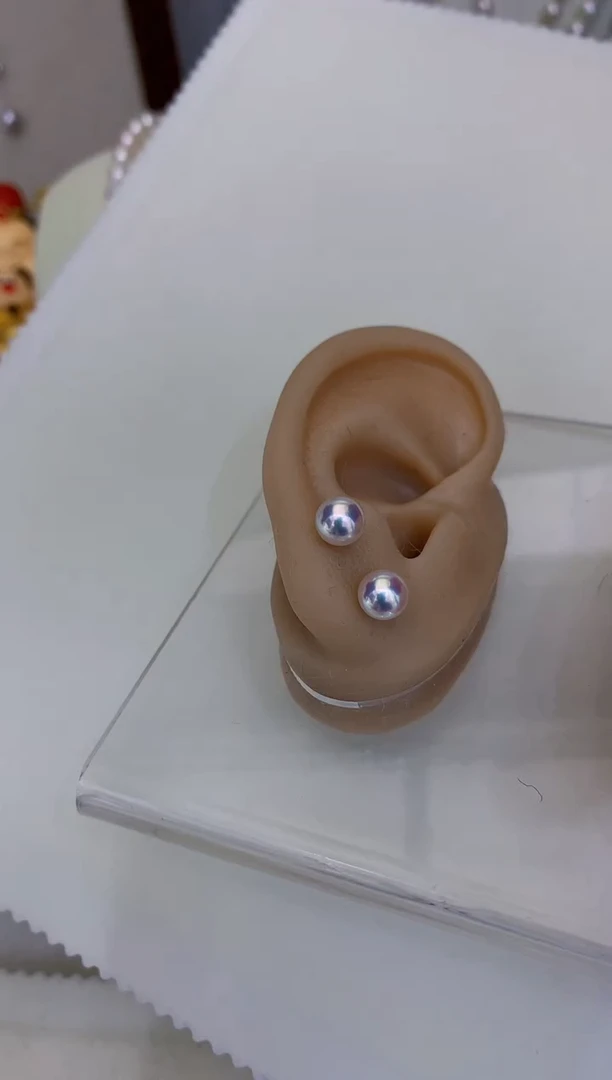 18K金镶嵌海水珍珠饰品6-7素钉定制