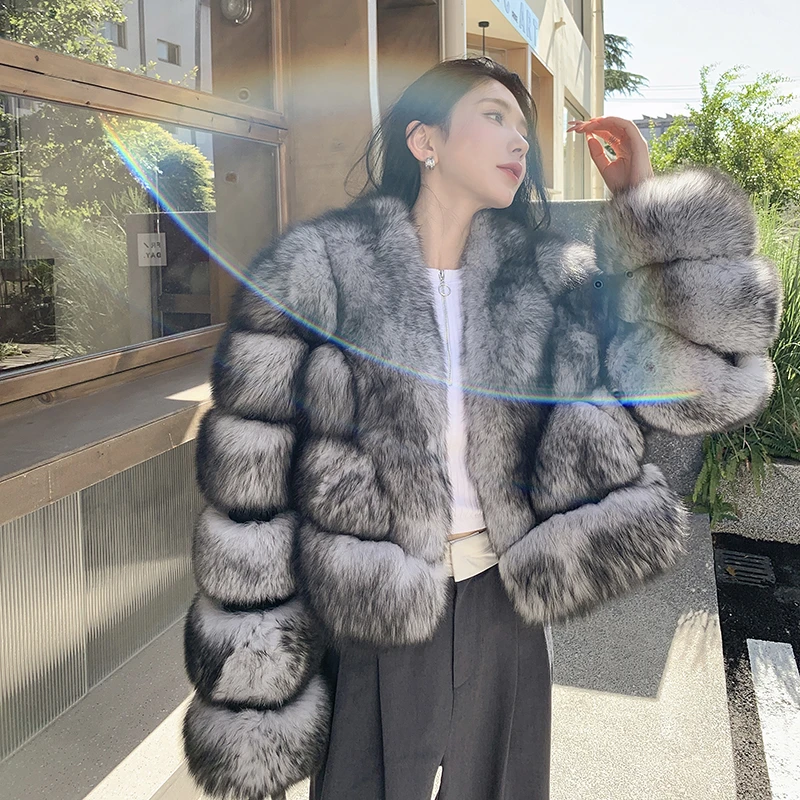 瑞秋【北欧风情】2025进口saga狐狸毛整皮外套年轻中短款贵气大衣
