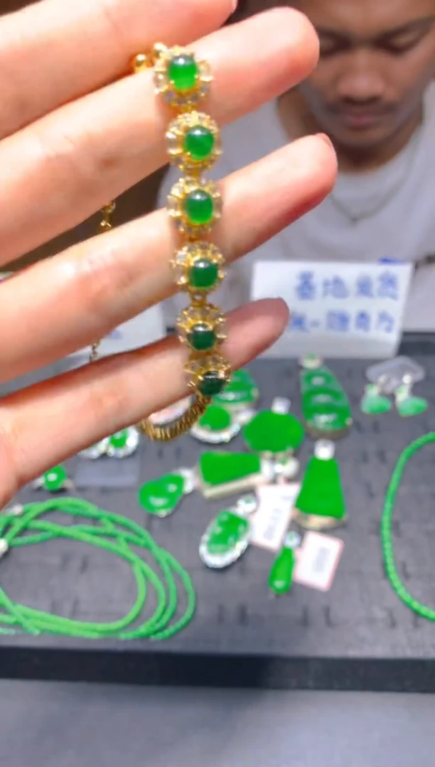 未镶嵌定制翡翠249多样性发货（发其一）