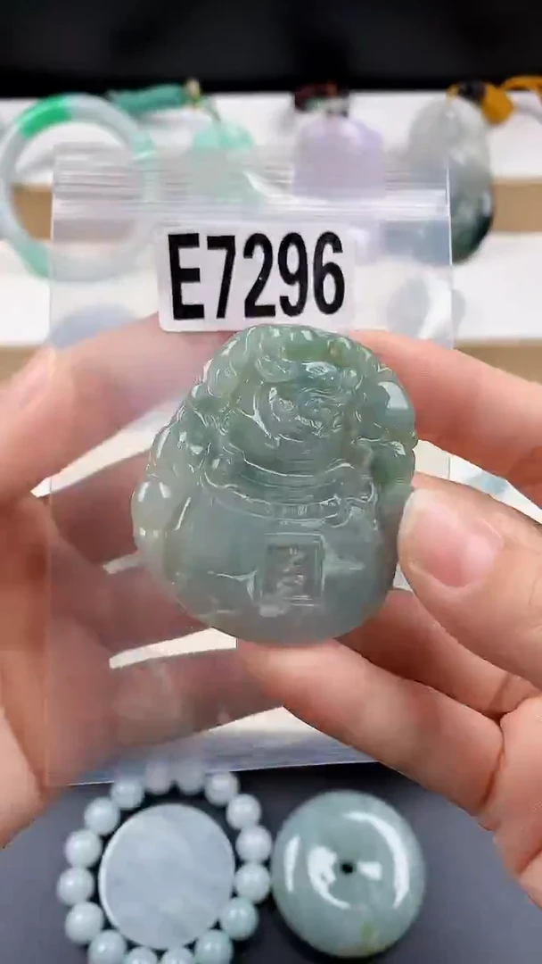 颈饰未镶嵌翡翠天然翡翠吊坠挂件