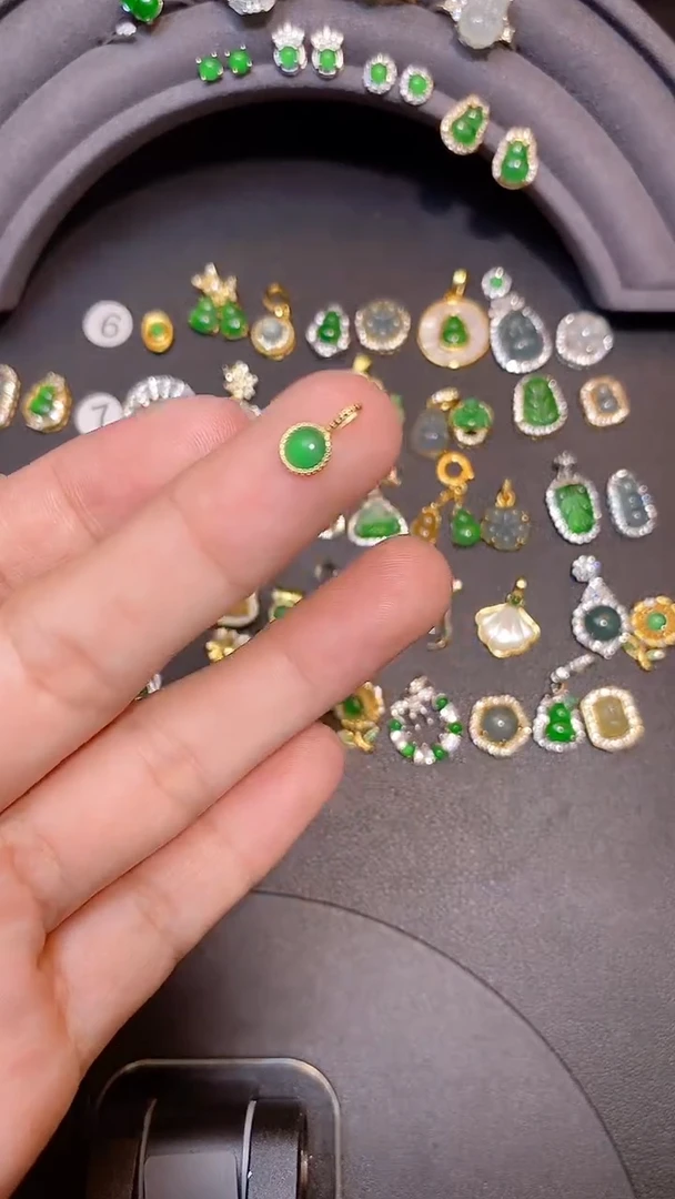 吊坠(不含链)银S925镶嵌翡翠1