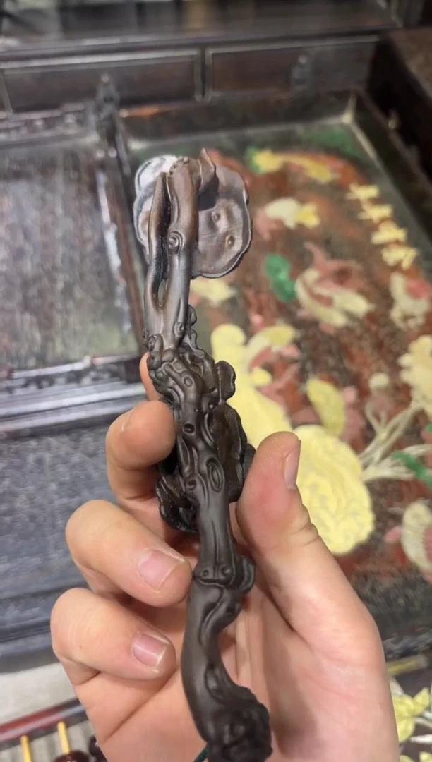 木cx雕刻如意灵芝