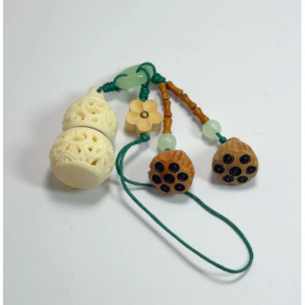 32-象牙果葫芦+莲蓬手机挂件