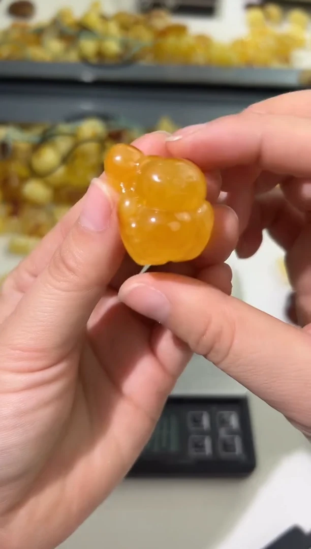 裸石琥珀未镶嵌琥珀蜜蜡吊坠