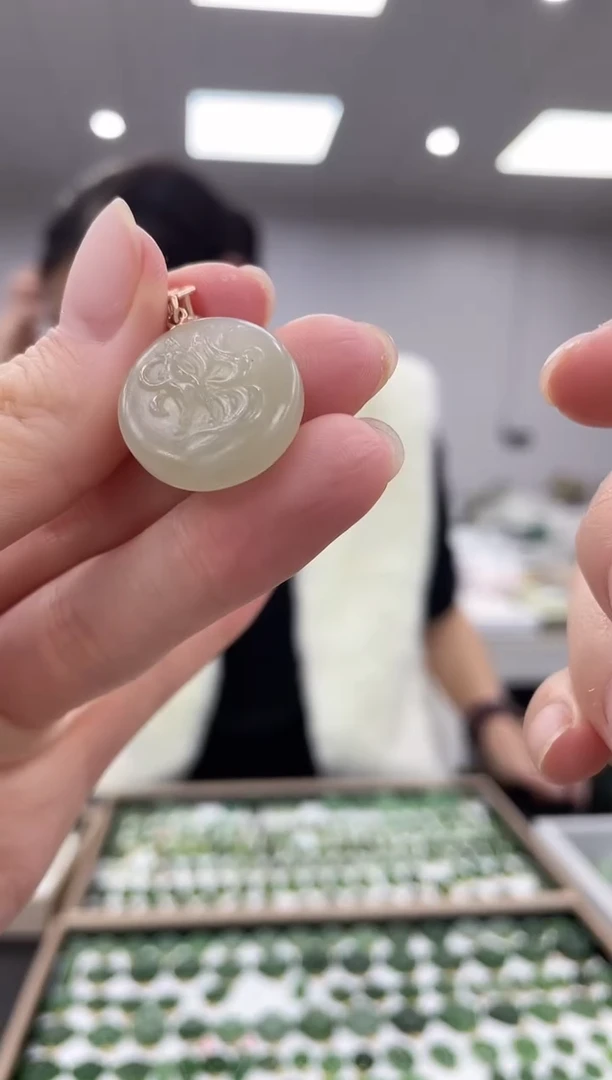 【闪购商品】和田玉吊坠银S925镶嵌多样性拍一发一