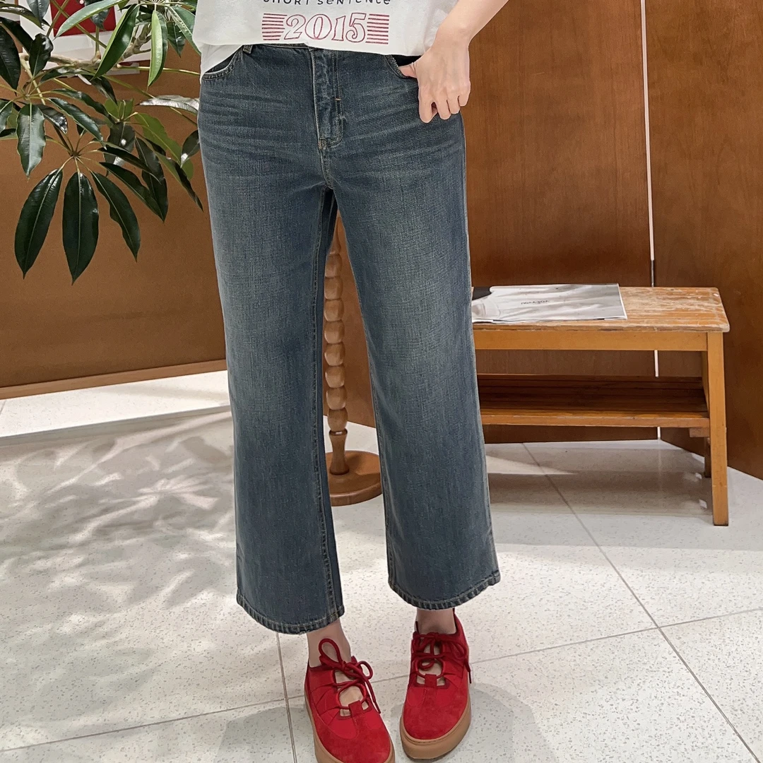 SHORT九分直筒窄身牛仔裤