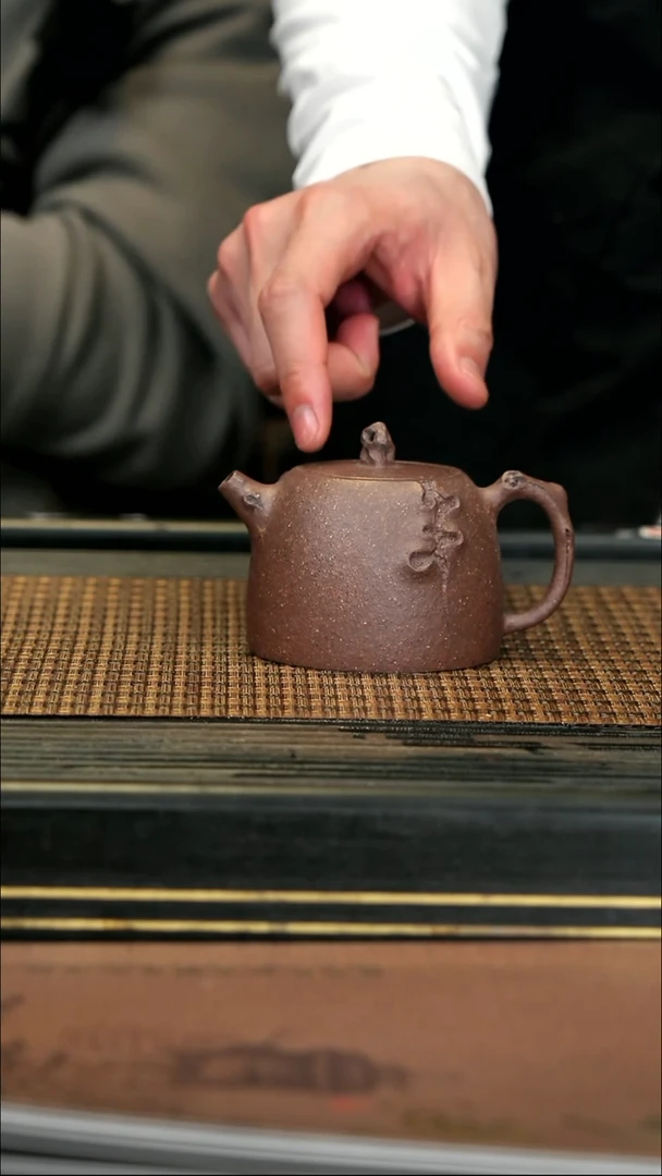 【闪购商品】紫砂茶壶TZP98富贵土 汉铎