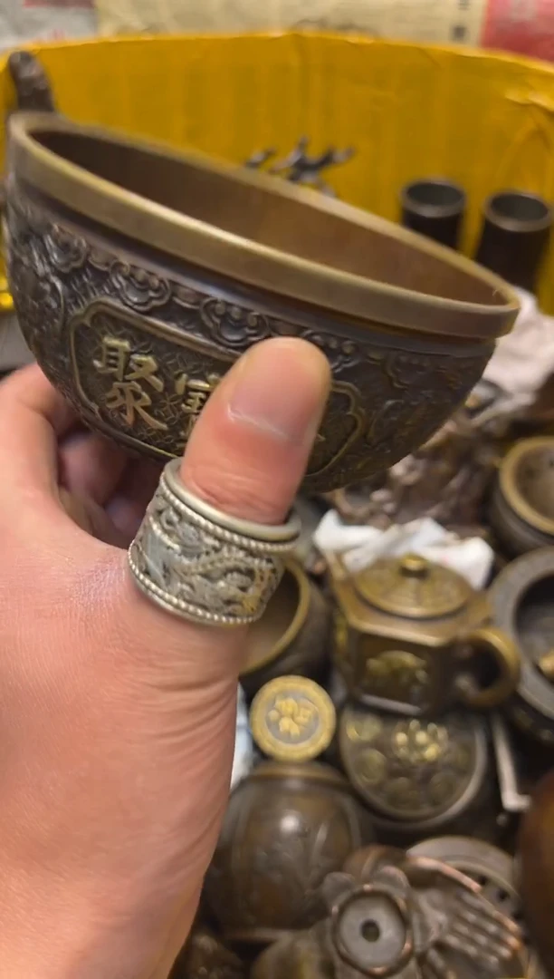 精美铜器，点击下单