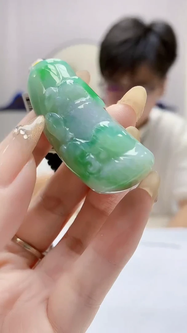 未镶嵌定制翡翠4688DD-毛货挂件69